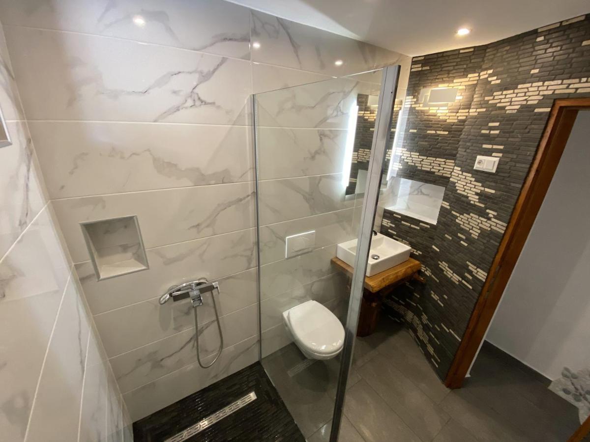 Apartmani Marija Ribarica Buitenkant foto